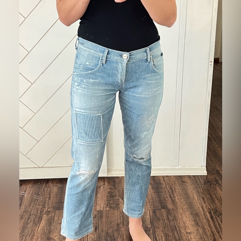 GOLDSIGN with patches jeans